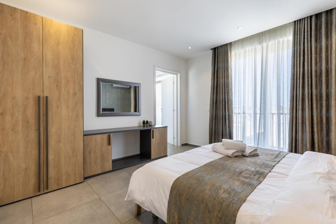 Seaside Luxury In Pembroke St Julians Apartman Kültér fotó