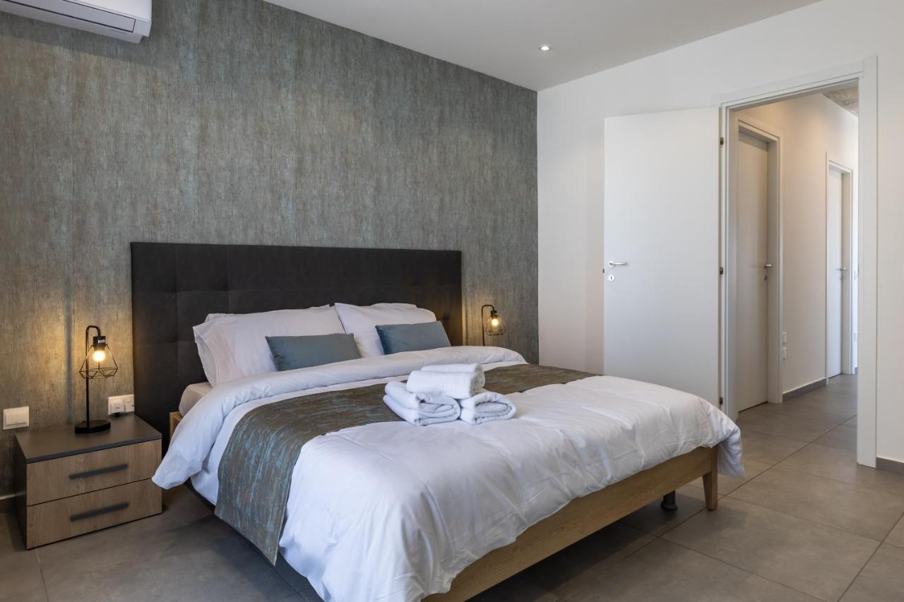 Seaside Luxury In Pembroke St Julians Apartman Kültér fotó