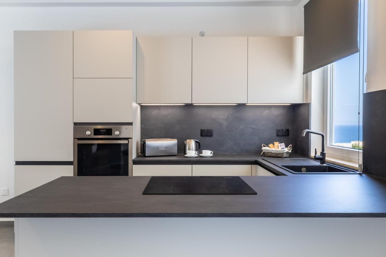 Seaside Luxury In Pembroke St Julians Apartman Kültér fotó