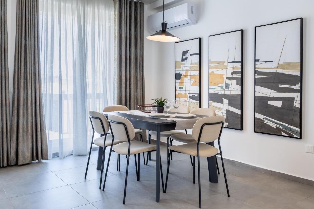 Seaside Luxury In Pembroke St Julians Apartman Kültér fotó