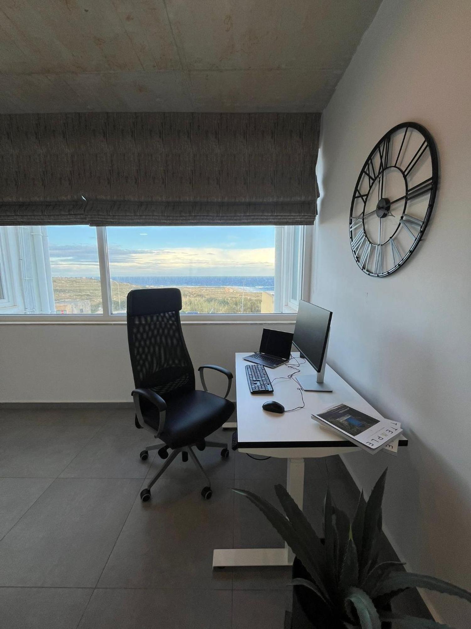 Seaside Luxury In Pembroke St Julians Apartman Kültér fotó
